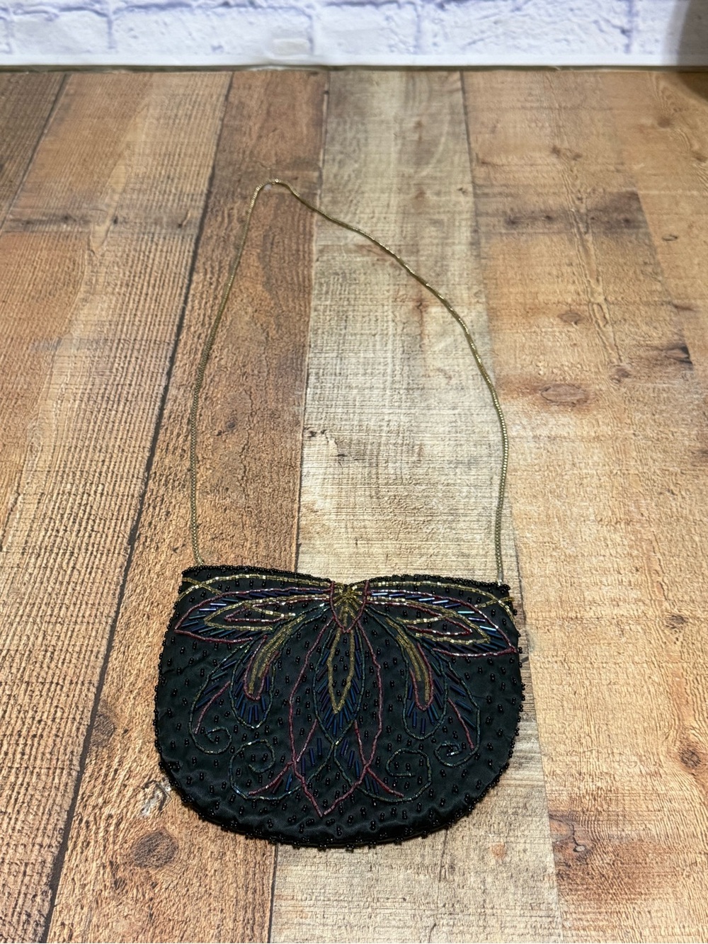 Vanessa beaded evening bag - Picture 12 of 13